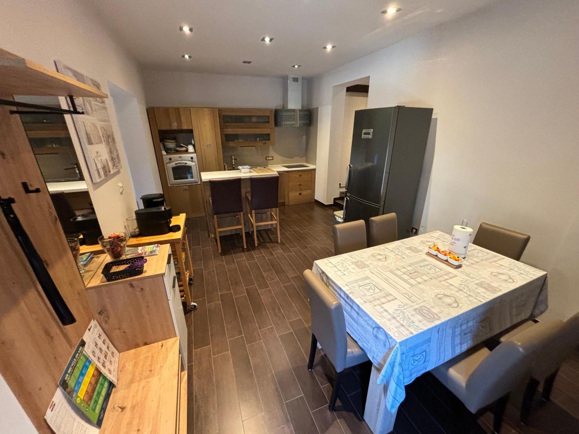 Apartment Verano นยีวีเซ ภายนอก รูปภาพ