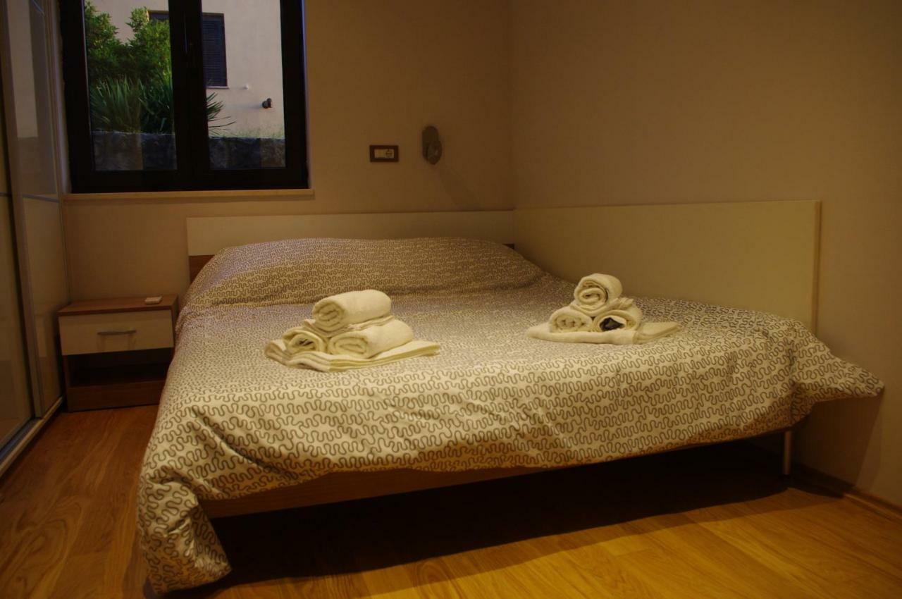Apartment Verano นยีวีเซ ภายนอก รูปภาพ